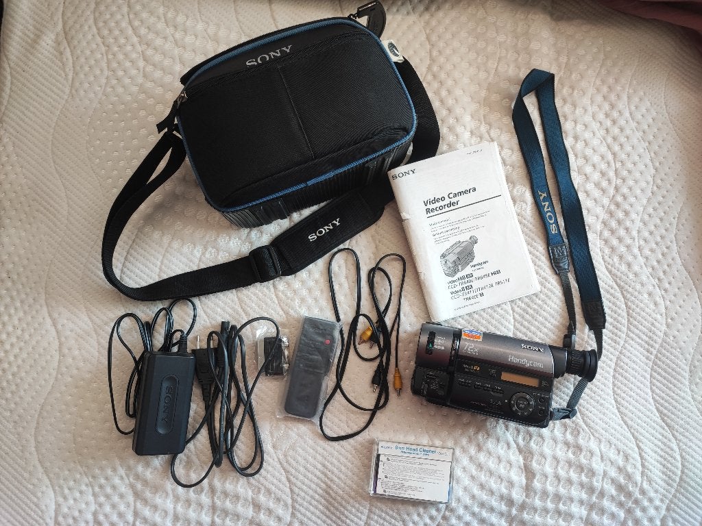 Sony Handycam CCD-TR640E Video8 XR camera complete set, Ophalen of Verzenden, 8mm, Camera