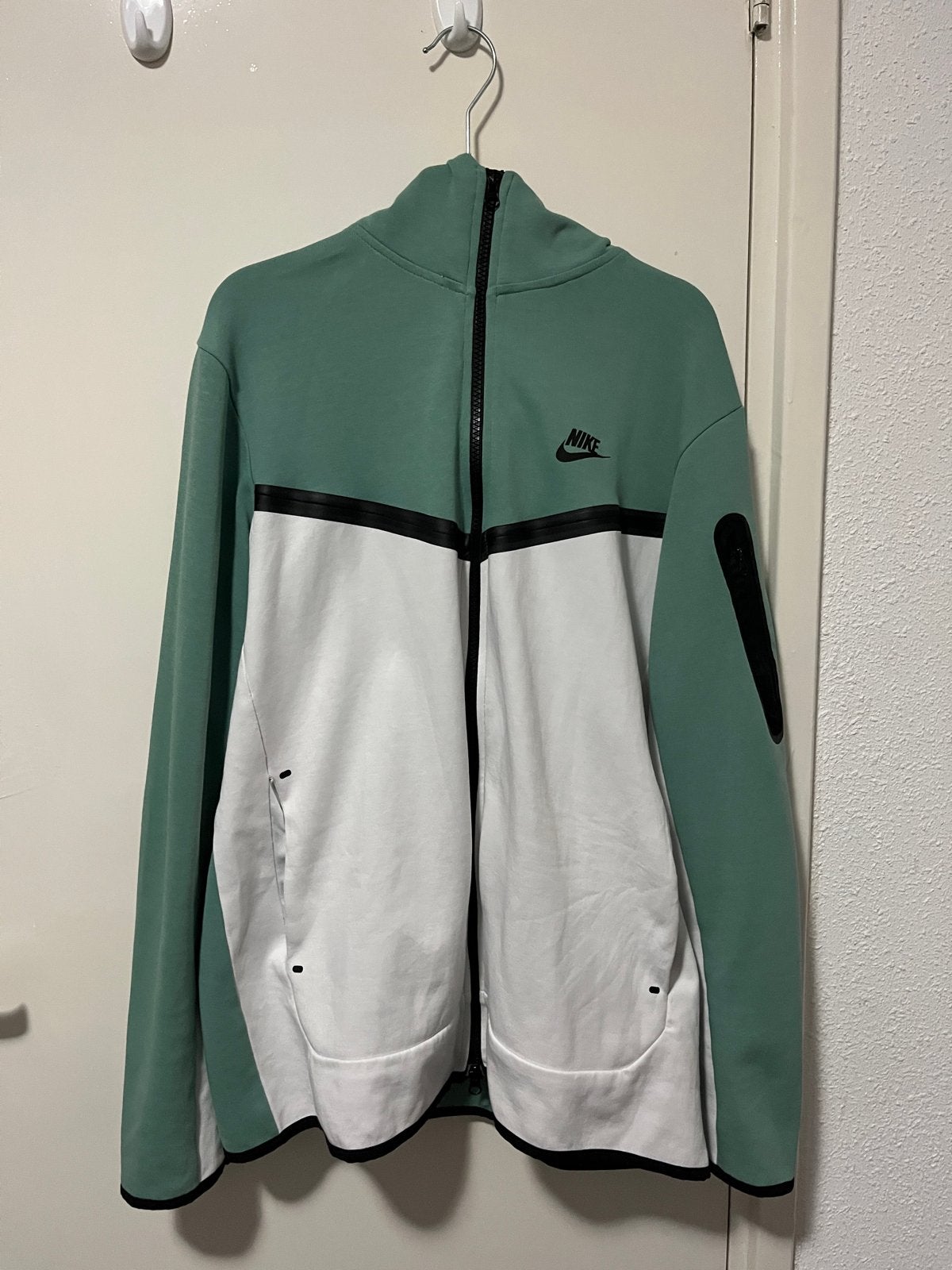 Nike Tech Fleece Hoodie - Groen/Wit (XL), Ophalen of Verzenden, Zo goed als nieuw, Maat 56/58 (XL), Groen