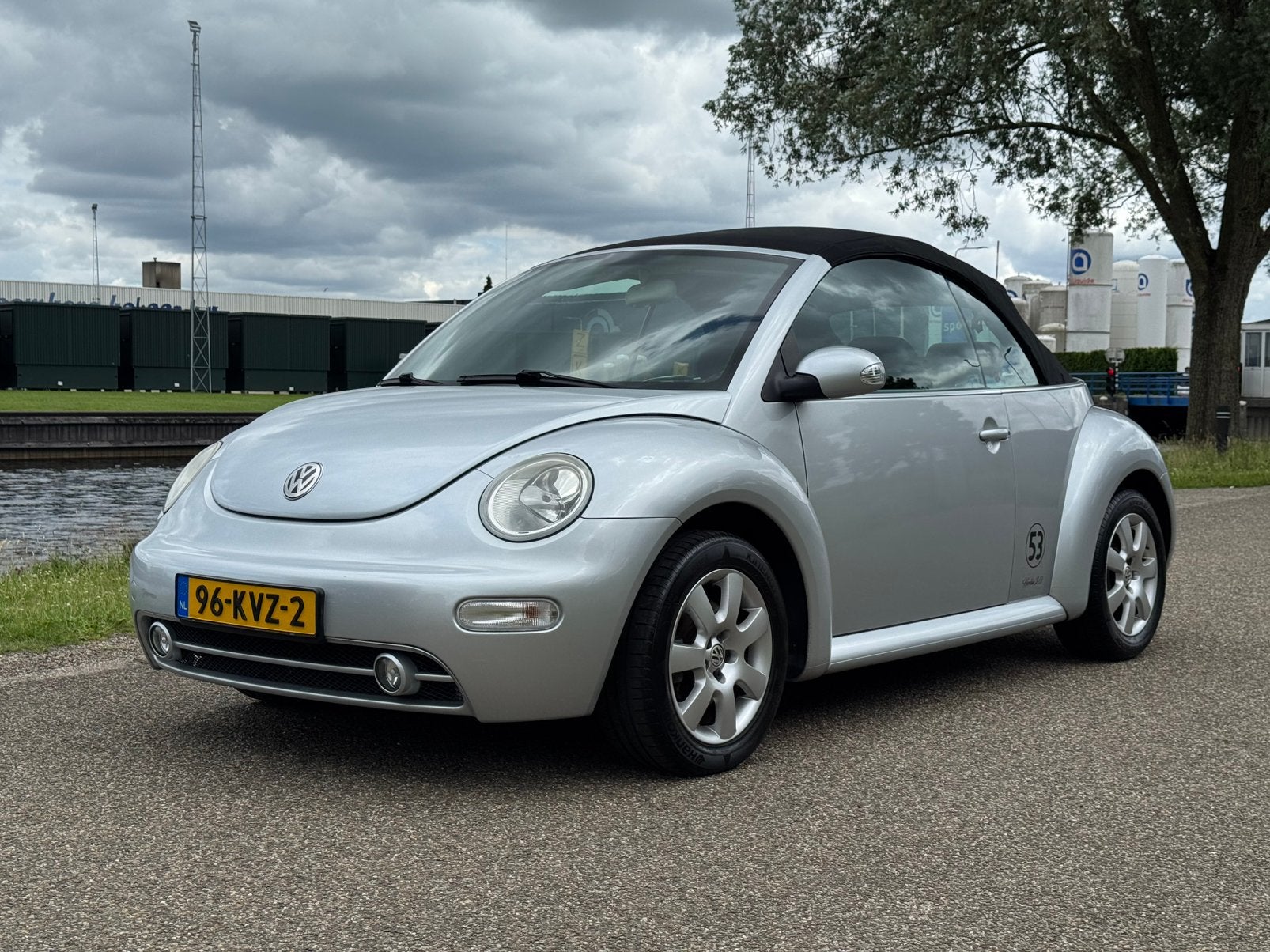 Volkswagen Beetle 2.0 Highline Cabriolet Stoelverwarming, Auto's, Voorwielaandrijving, Stoelverwarming, 4 cilinders, 1299 kg