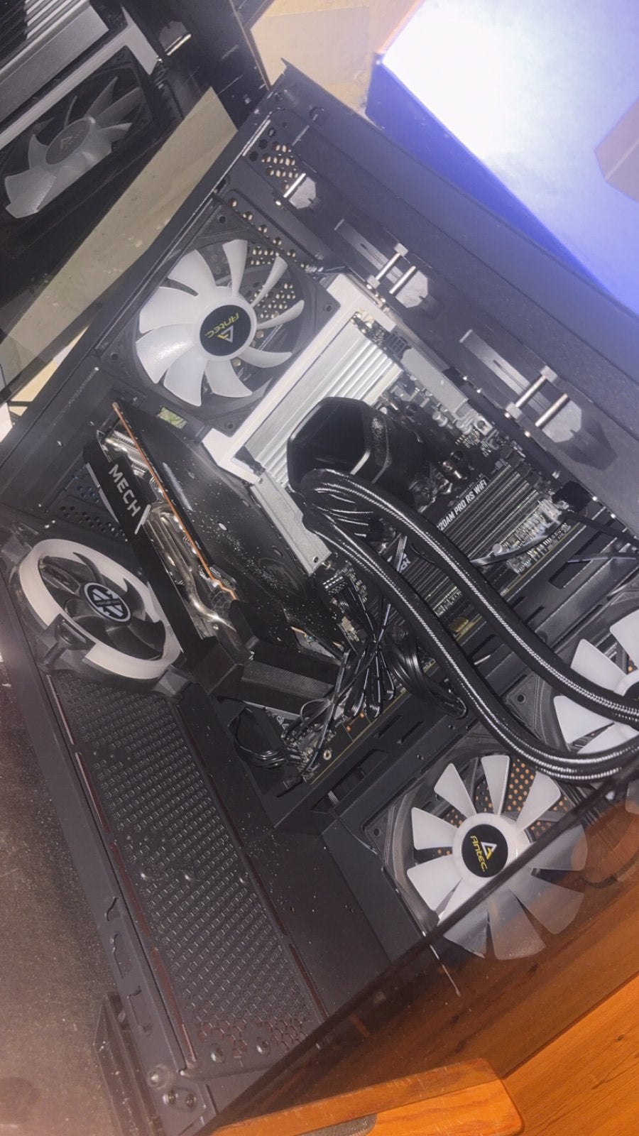 Gaming PC zonder voeding en DDR5 RAM, Computers en Software, Desktop Pc's, Gebruikt, Onbekend, 4 GB, Met videokaart, Gaming, Ophalen of Verzenden
