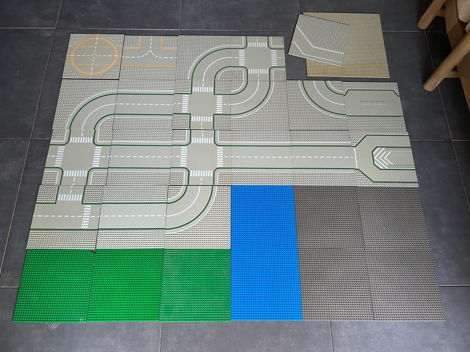 30 x wegenplaten groene grijzen blauwe platen, Ophalen of Verzenden, Gebruikt, Grondplaat, Lego