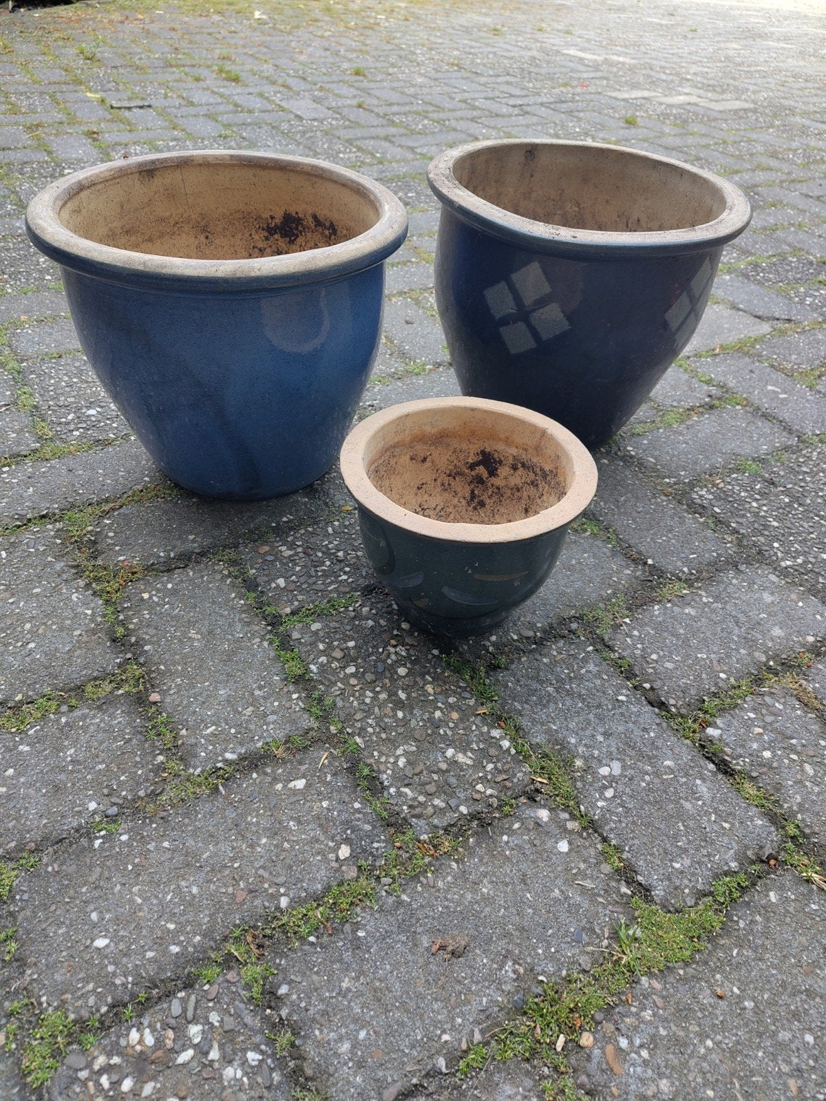 Aardewerken potten blauw 29 cm hoog, Tuin en Terras, Bloembakken en Plantenbakken, Ophalen of Verzenden, Rond, Steen, Minder dan 30 cm