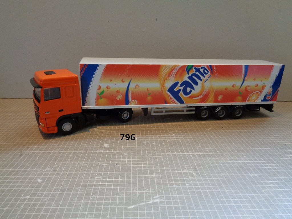 lion Daf xf fanta, Ophalen of Verzenden, Zo goed als nieuw, Bus of Vrachtwagen, Lion Toys