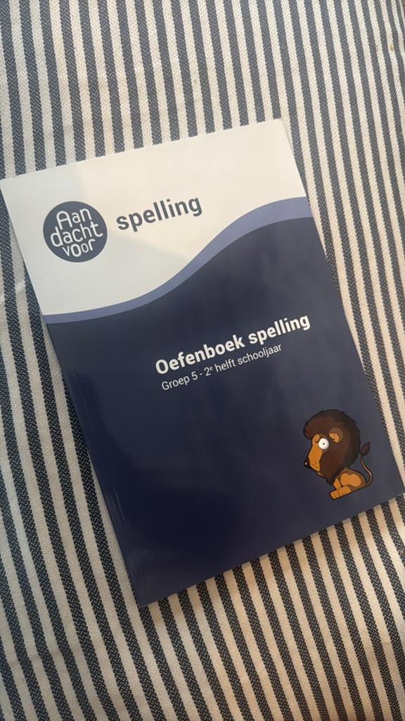 Spelling groep 5 Oefenboek - 2e helft schooljaar, Ophalen of Verzenden, Zo goed als nieuw, Overige niveaus, Nederlands
