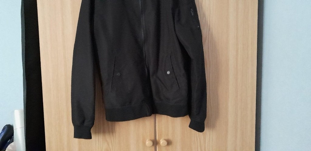 sportief jasje jack jas zwart. Zo goed als nieuw!, Kleding | Heren, Maat 48/50 (M), Zwart, Ophalen of Verzenden, Zo goed als nieuw