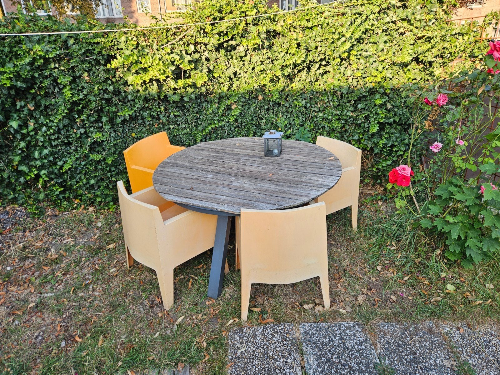 Houten tuintafel met 4 stoelen, Ophalen, 4 zitplaatsen, Gebruikt, Tuinset