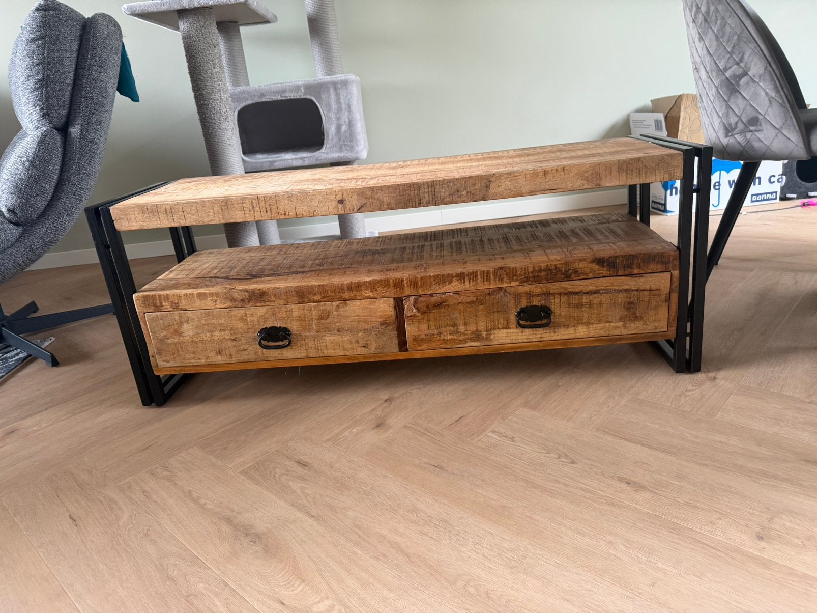 Mooi mangohouten tv meubel te koop, Overige materialen, Minder dan 50 cm, Ophalen of Verzenden, Zo goed als nieuw