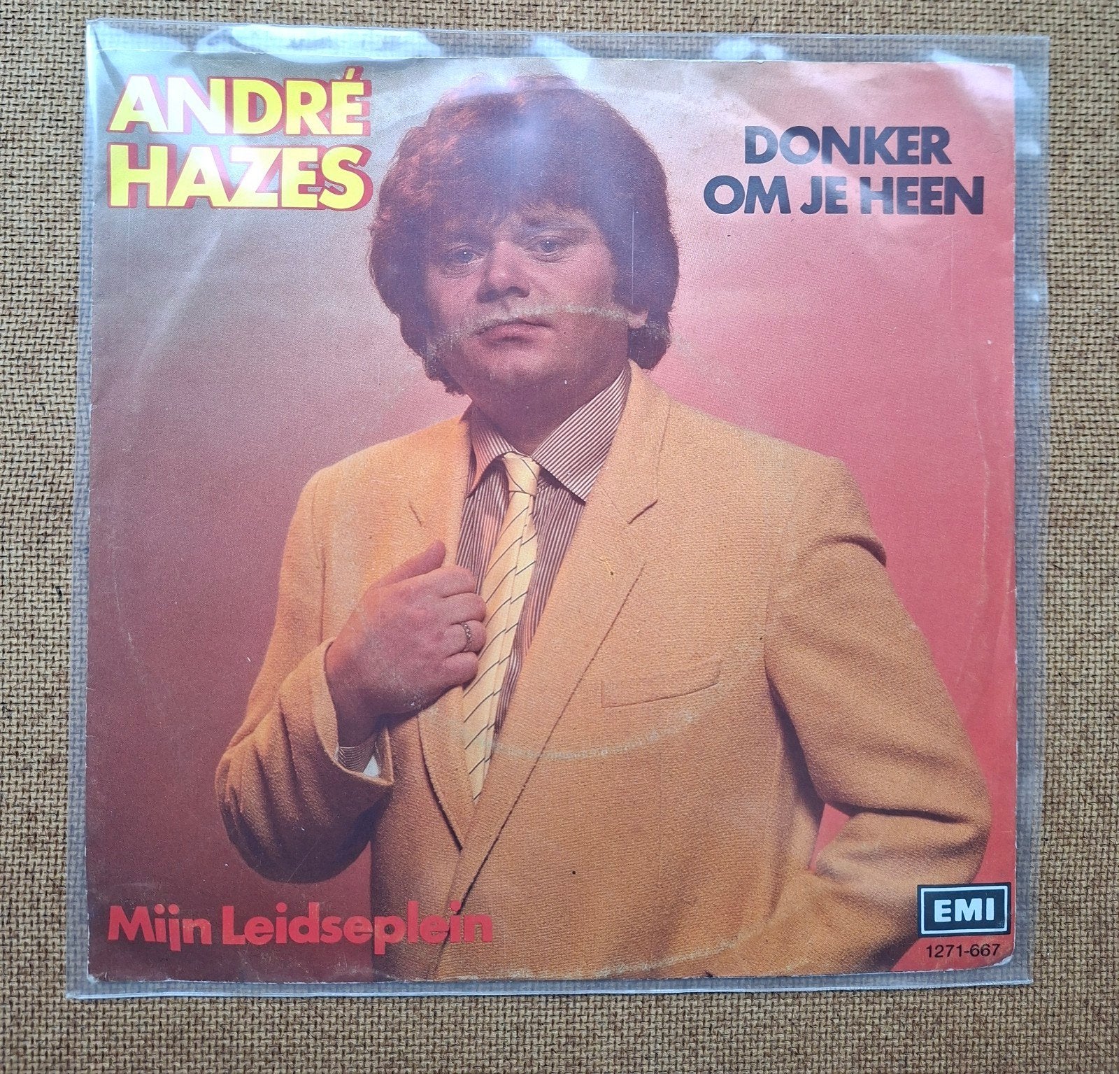 Hazes, Andre  - Donker om je heen - Single is TOP, Gebruikt, 7 inch, Single, Ophalen of Verzenden