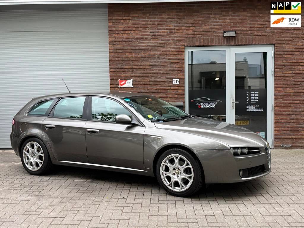 Alfa Romeo 159 Sportwagon 1.8 mpi Business|AIRCO|NIEUWE APK|, Auto's, Alfa Romeo, Gebruikt, Zwart, 4 cilinders, Origineel Nederlands