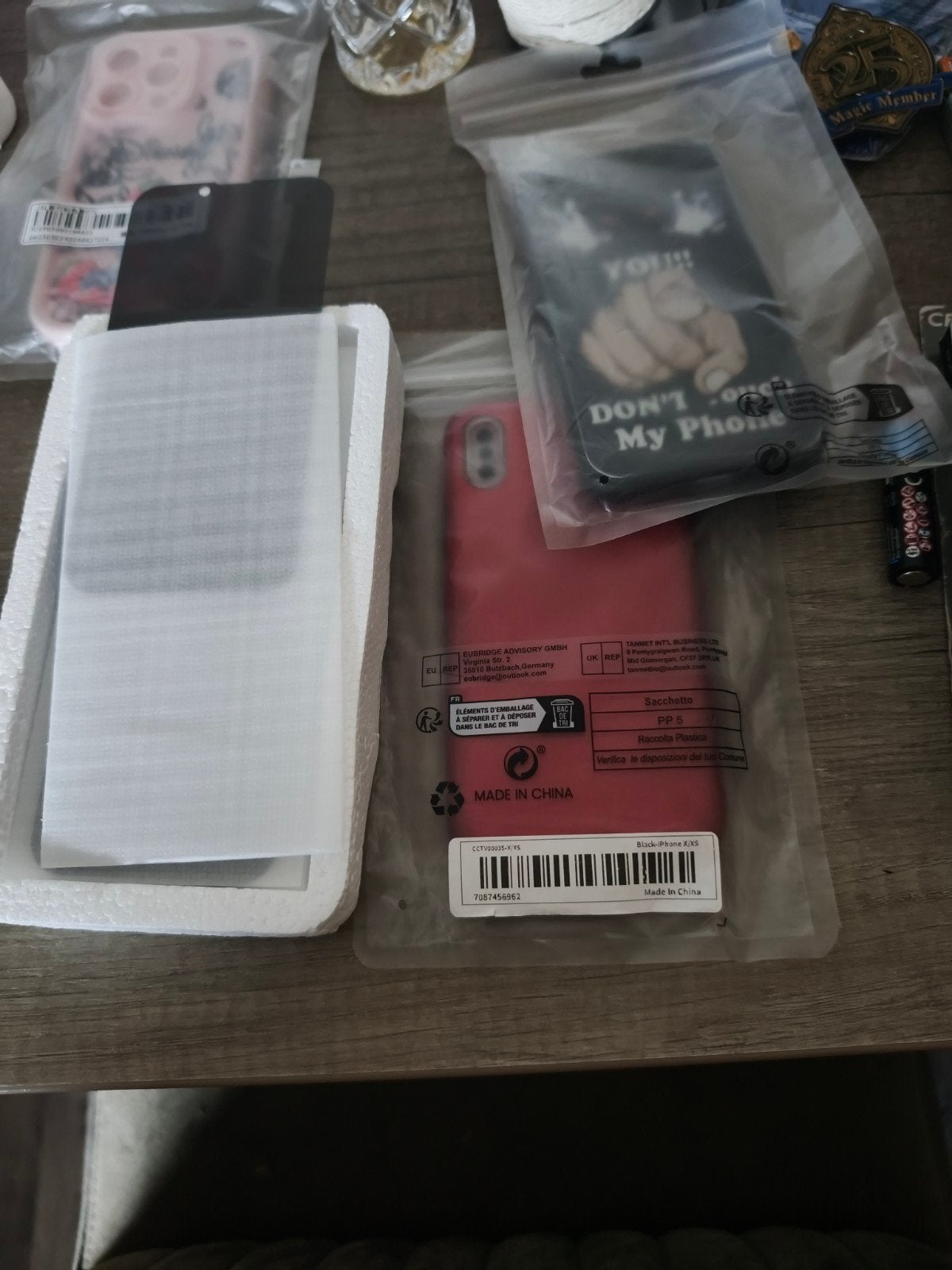 4x Privacy Glas iPhone XS & 2 Hoesjes - Snel Afhalen!, Telecommunicatie, Ophalen, IPhone XS