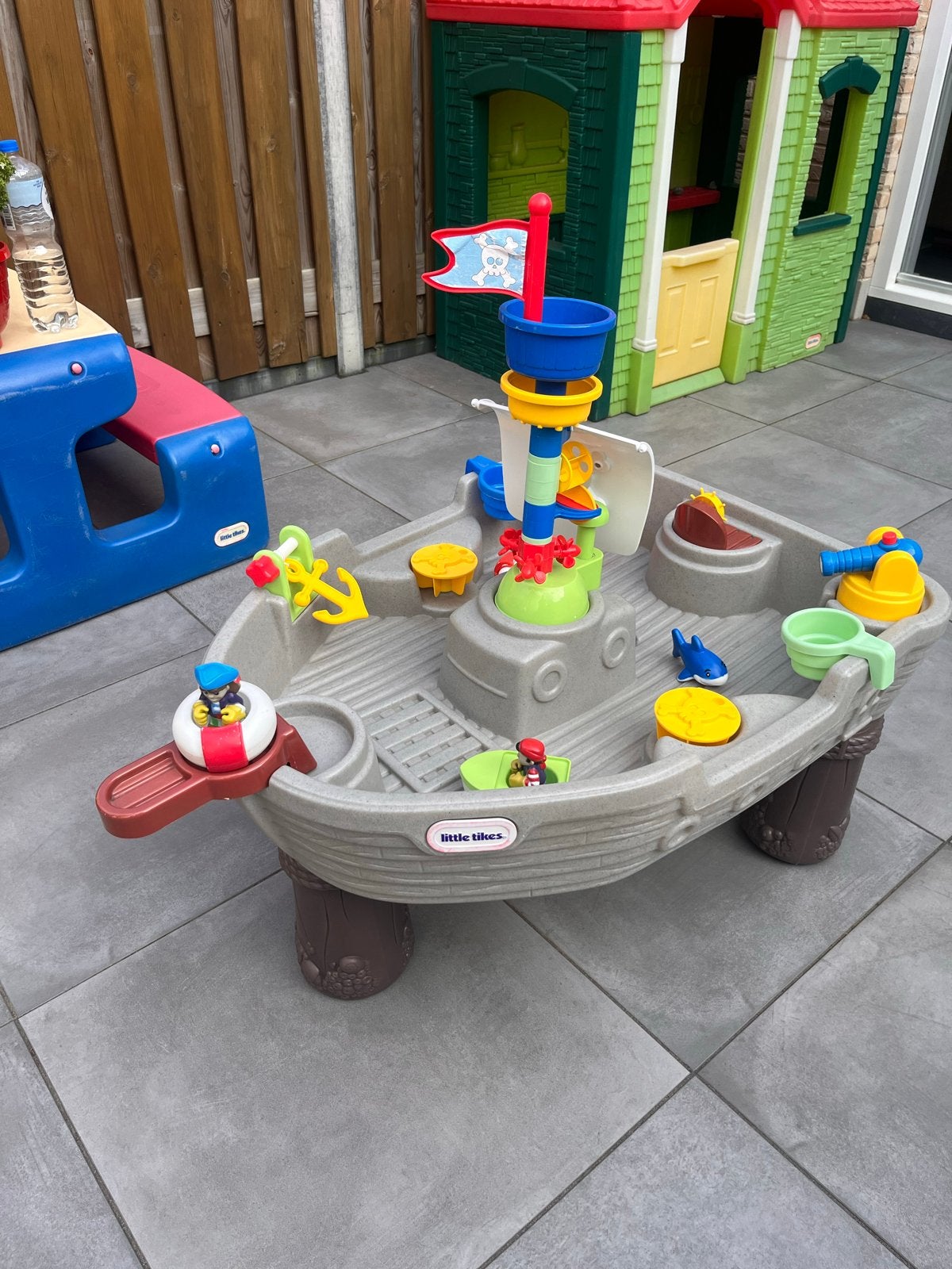 Little Tikes Piraten Boot Zand- en Watertafel, Ophalen, Gebruikt