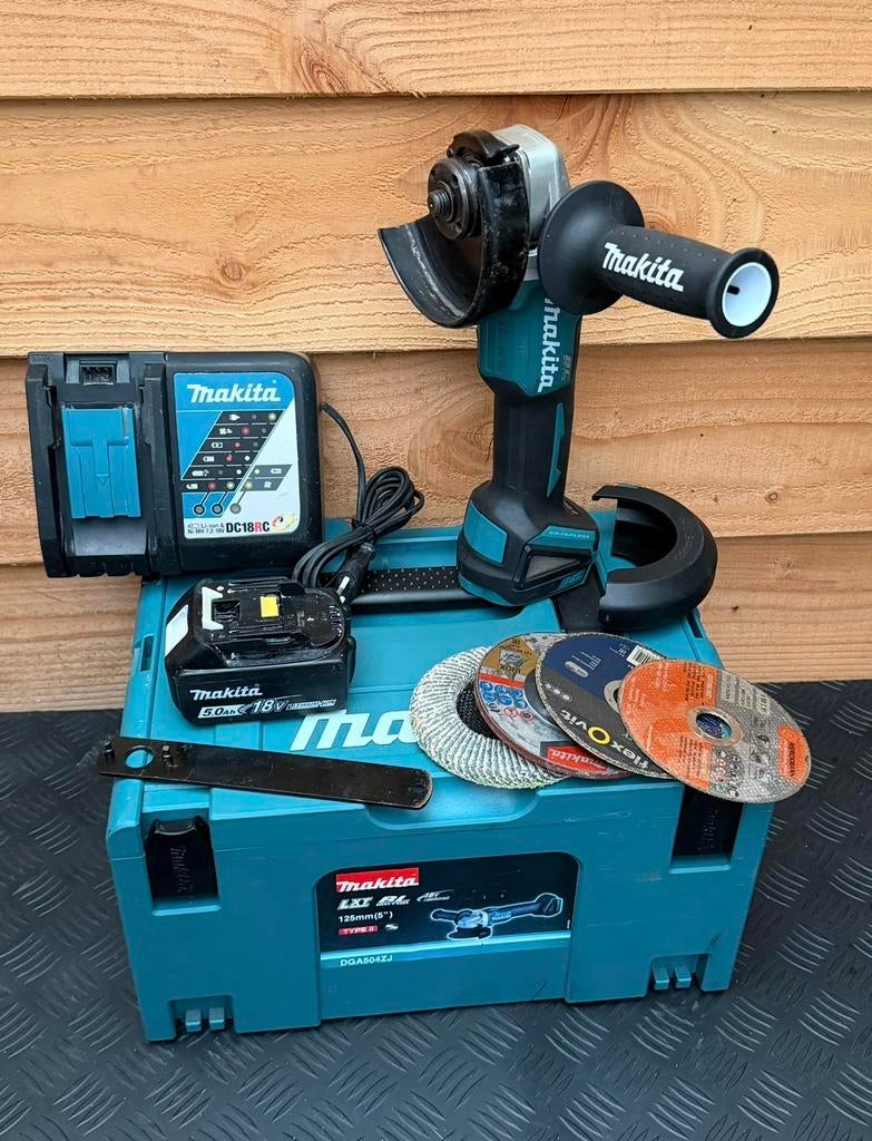 Makita DGA504 Haakse slijper 125mm Complete set, Ophalen of Verzenden, Zo goed als nieuw, 1000 watt of meer, Haakse handslijpmachine