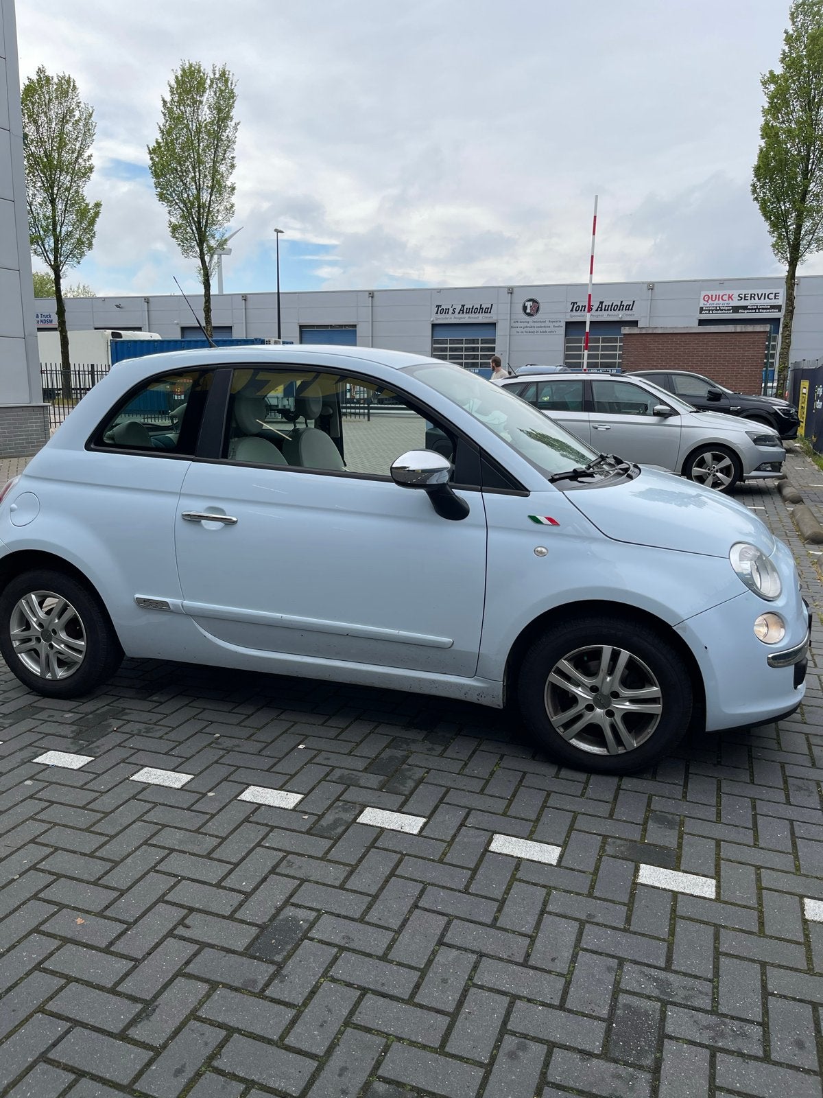 Fiat 500 1.2 AUT 51KW 2010 Blauw Benzine, 1242 cc, 4 cilinders, Leder en Stof, Origineel Nederlands