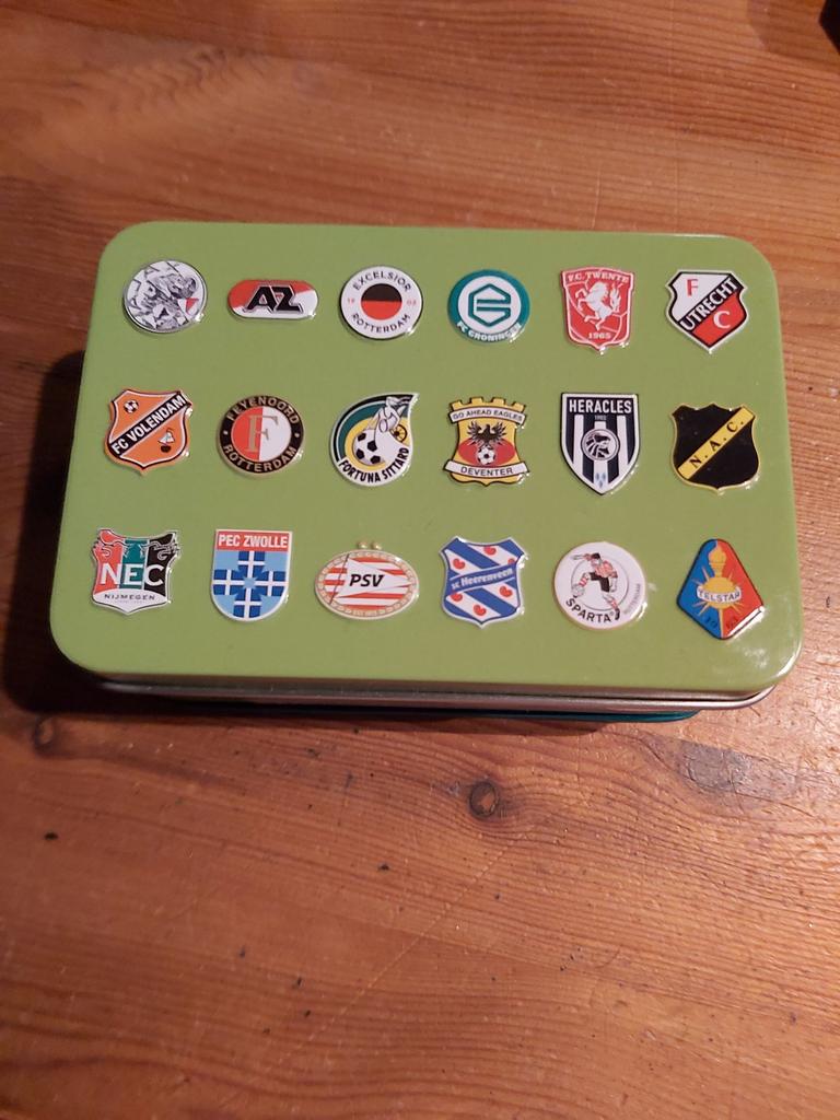 Plus voetbal plaatjes / stickers, Plus, Ophalen of Verzenden