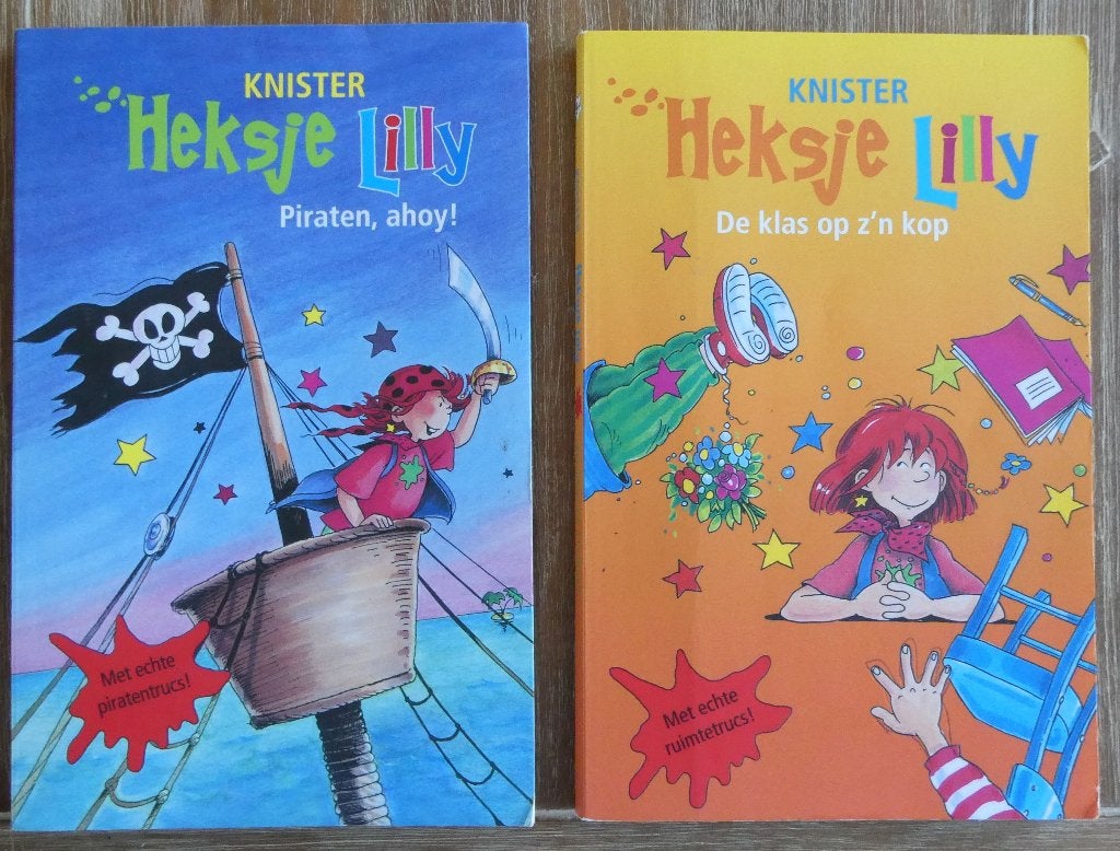 2 x Heksje Lilly De klas op zijn kop / Piraten ahoy, Boeken, Ophalen of Verzenden, Zo goed als nieuw, Knister, Fictie algemeen