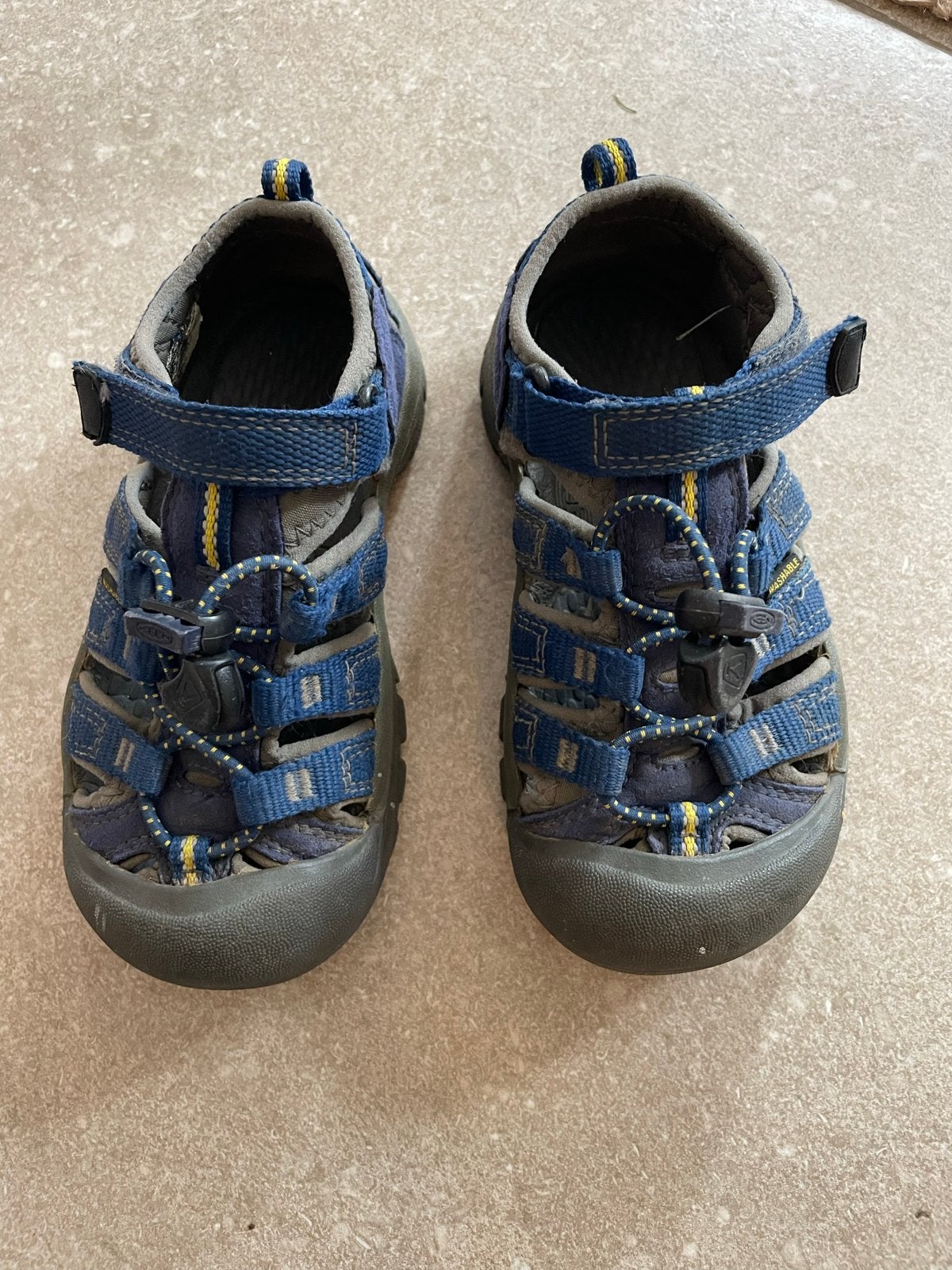Keen Newport H2 sandalen maat 29, Kinderen en Baby's, Kinderkleding | Schoenen en Sokken, Ophalen of Verzenden, Gebruikt, Jongen of Meisje
