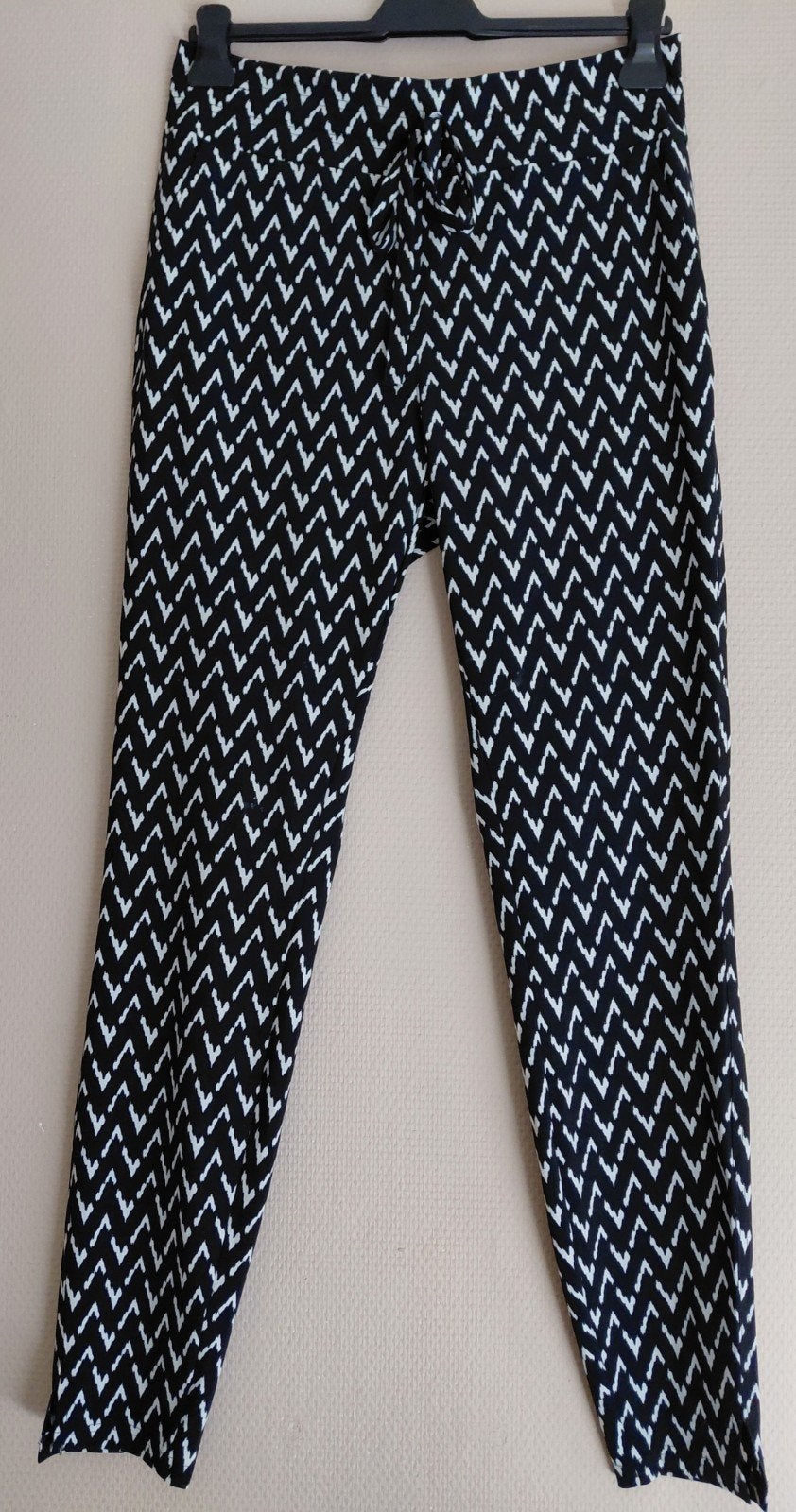 Studio anneloes travelstof broek upstairs zig zag mt l nieuw, Kleding | Dames, Broeken en Pantalons, Maat 42/44 (L), Nieuw, Ophalen of Verzenden