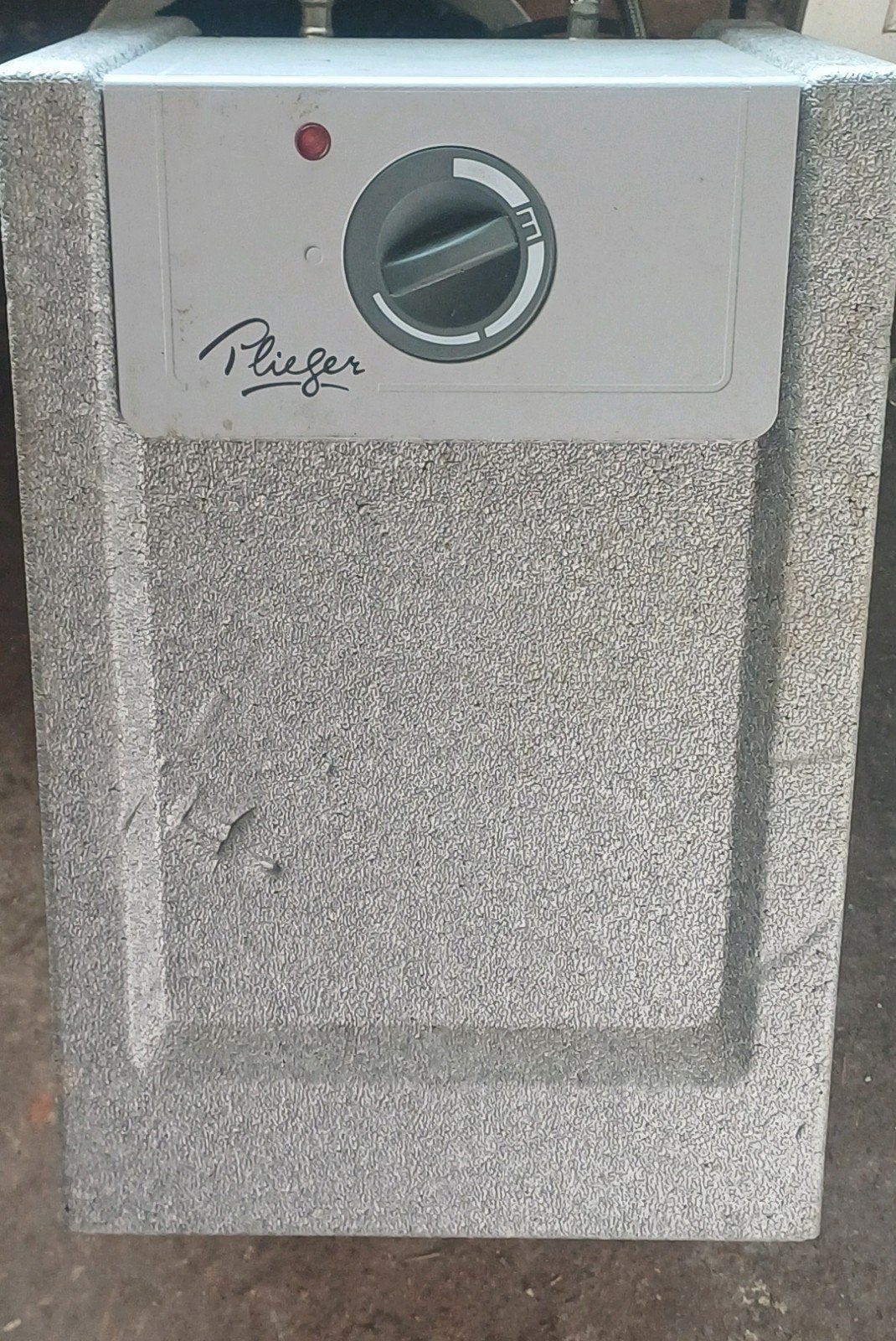 Plieger 10L boiler + afzuigsysteem, Minder dan 20 liter, Ophalen, Gebruikt, Boiler