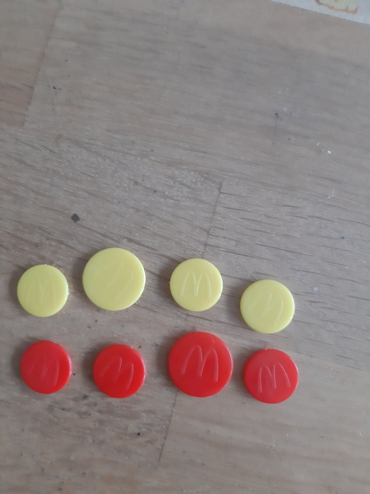 McDonald's fiches - Geel en rood - Speelgoed, Ophalen of Verzenden, Zo goed als nieuw