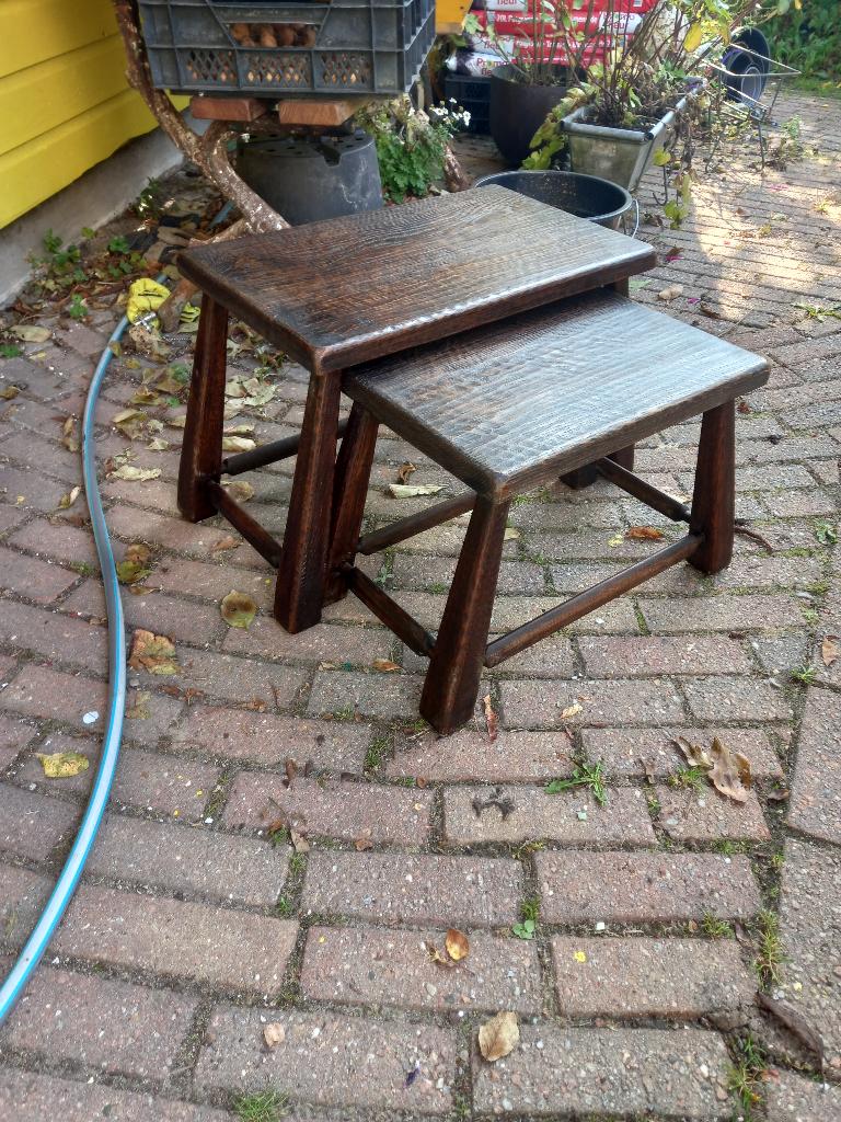 Twee vintage brutalist bijzettafeltjes, Gebruikt, Vo, Rechthoekig, Minder dan 55 cm