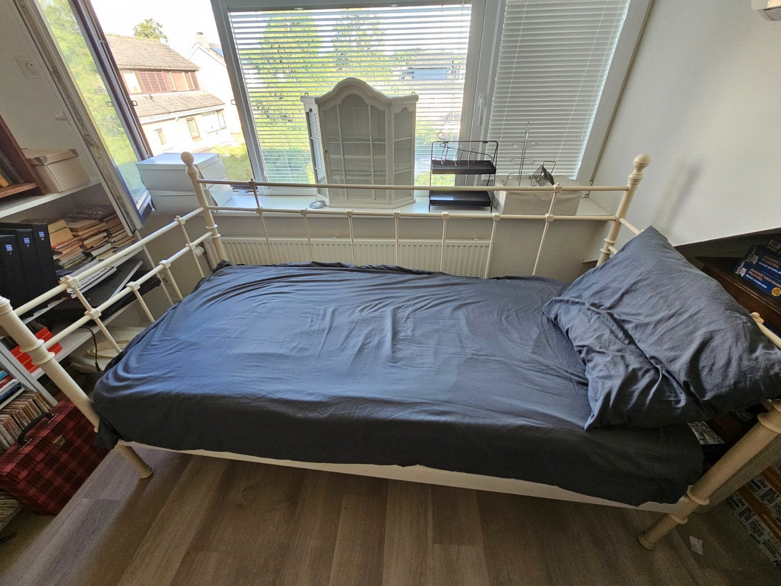 (spijlen)bed 90x200 incl goede matras kussen en beddengoed, Ophalen, Gebruikt, 90 cm, Eenpersoons