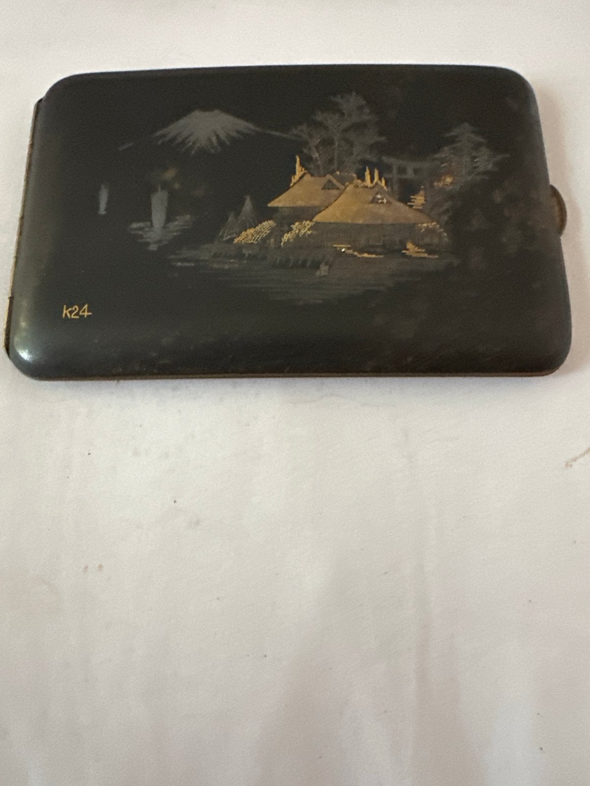 Vintage Japanse sigarettenhouder met berg Fuji decor, Ophalen