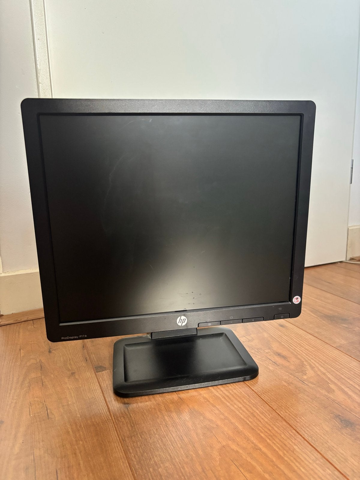 HP ProDisplay P17A Monitor - 17 inch, Ophalen, Gebruikt, Kantelbaar, Overige resoluties
