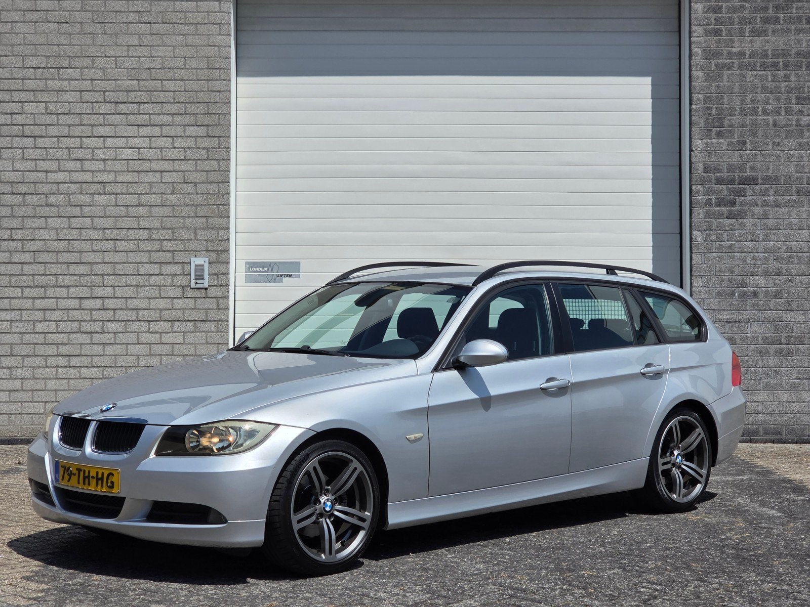 BMW 3-Serie 2.0 I 320 Touring 2006 Grijs, Auto's, BMW, Particulier, 3-Serie, ABS, Airbags, Airconditioning, Alarm, Automatische klimaatregeling