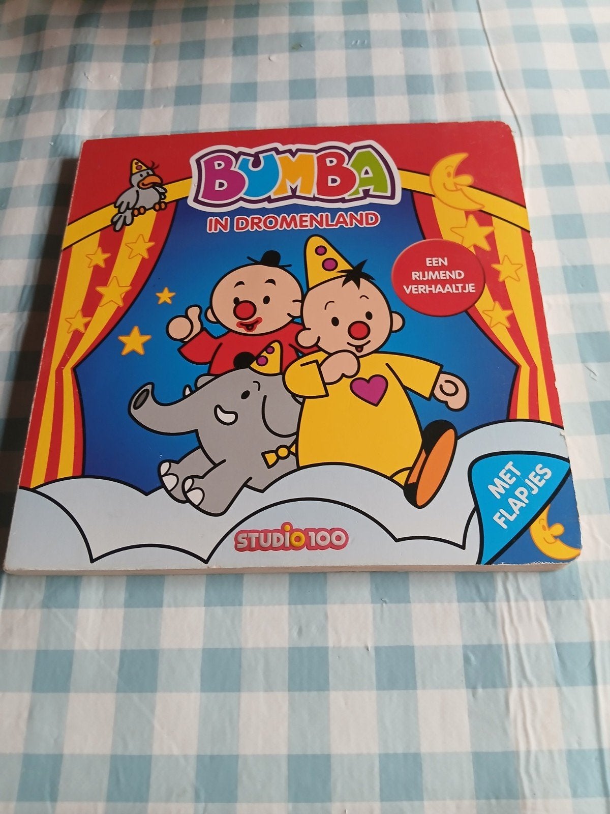 Bumba in Dromenland - Een rijmend verhaaltje met flapjes, Boeken, Ophalen of Verzenden, Zo goed als nieuw, Jan Maillard, Uitklap-, Voel- of Ontdekboek