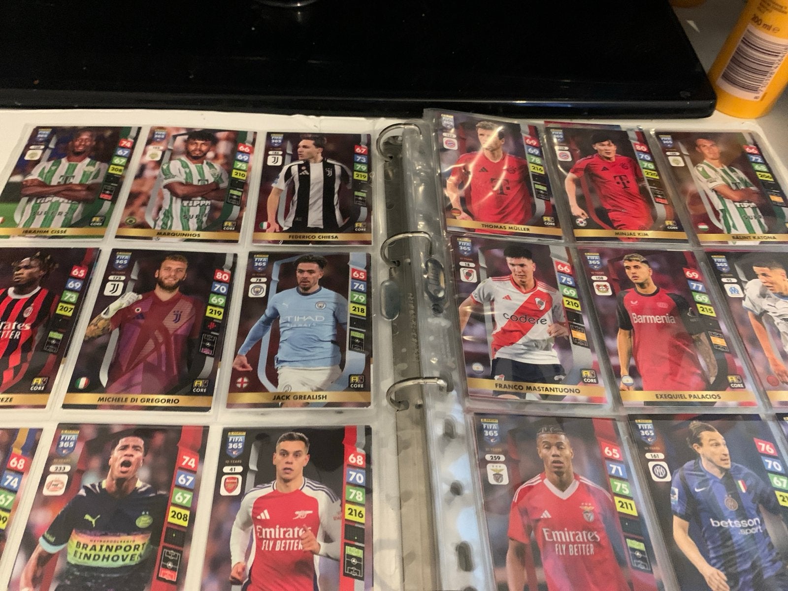 FIFA 365 Adrenalyn XL 2024 Voetbal Kaarten Verzameling, Ophalen of Verzenden, Zo goed als nieuw, Buitenlandse clubs, Spelerskaart