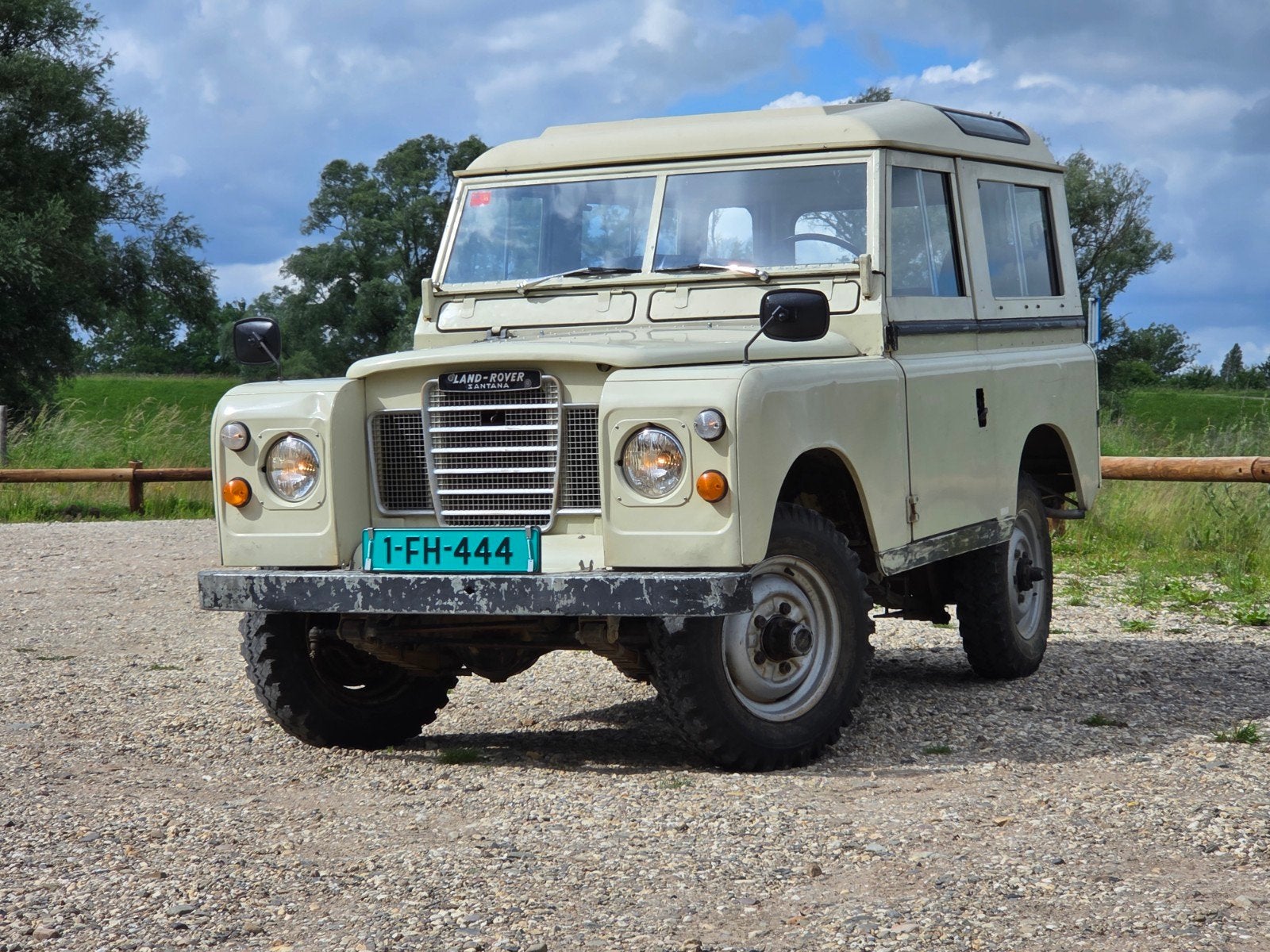 Land Rover 88 series 3 Especial (1980) - Technisch Top / Ov, Trekhaak, Zwart, 4 cilinders, 2000 kg