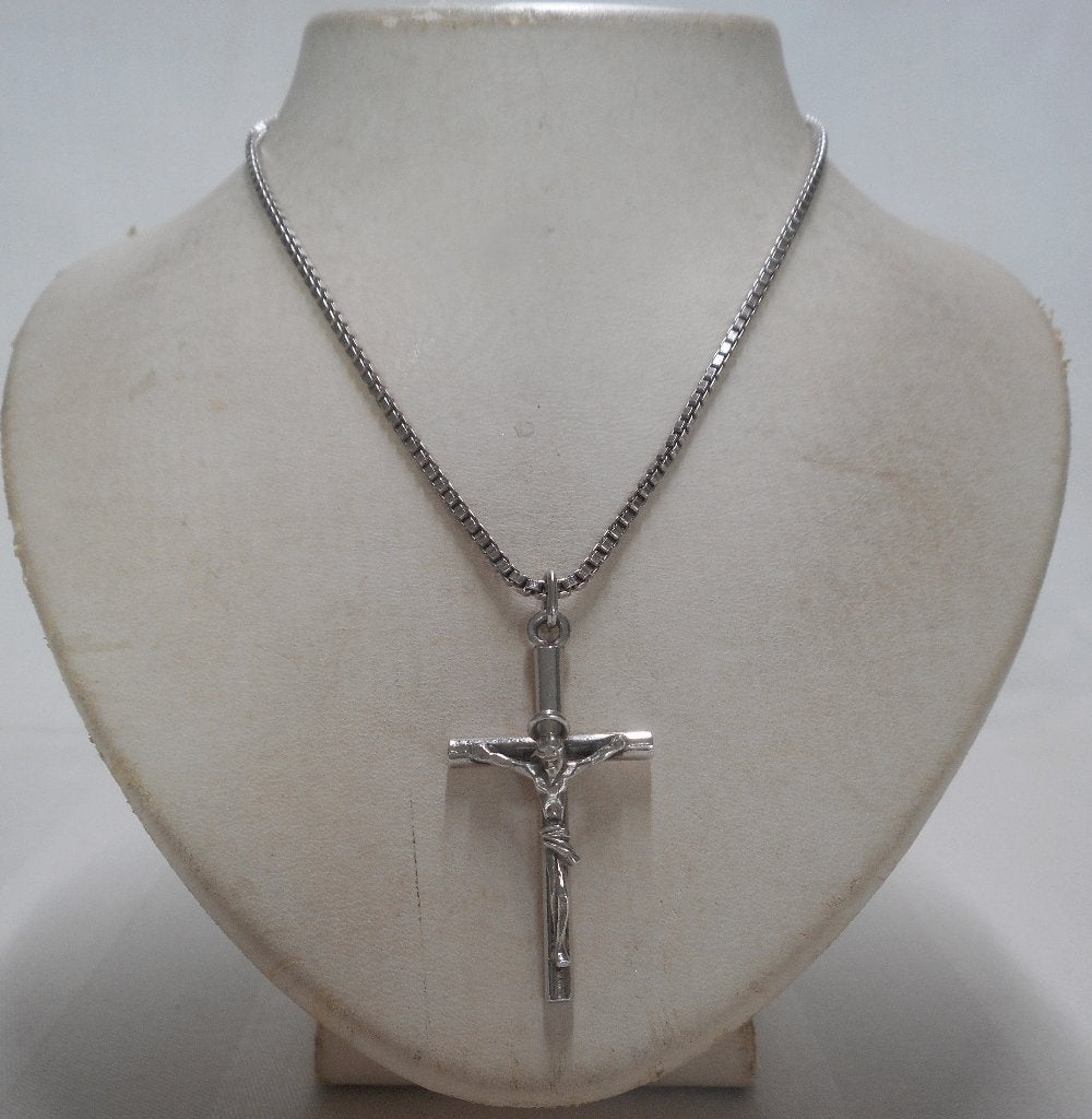 Zilveren lange vintage ketting met kruis hanger nr.549