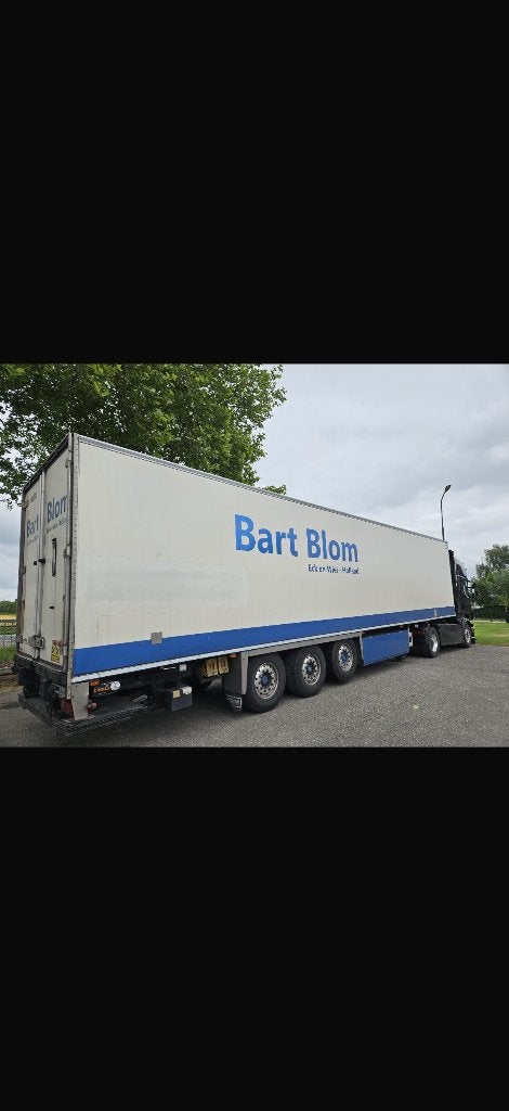 CHEREAU KOEL OPLEGGER , THERMOKING ,  LAADKLEP ., Auto's, Vrachtwagens, Bedrijf, Aanhangers en Opleggers, Wit, Ophalen