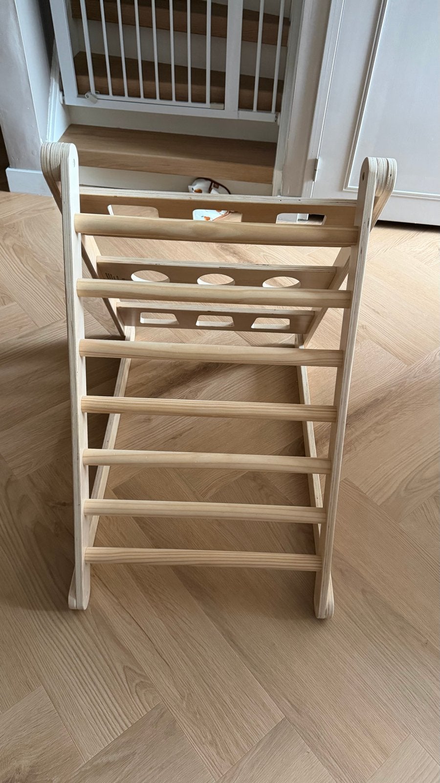 Houten Klimrek Montessori pikler driehoek, Ophalen, Zo goed als nieuw