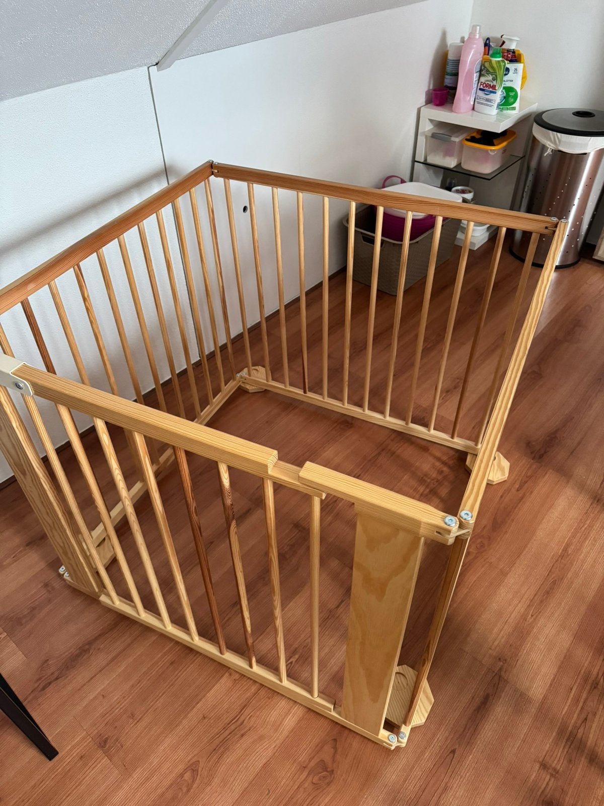 Houten box/ playpen, Ophalen, Zo goed als nieuw