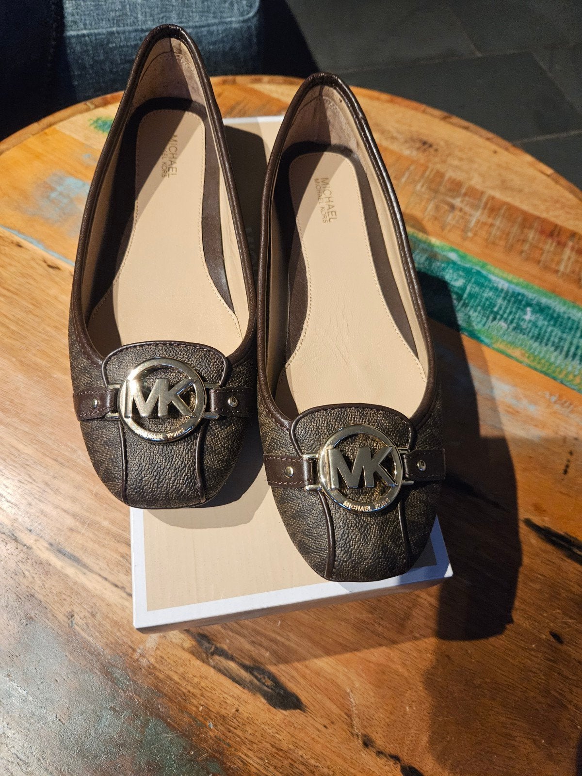 Michael Kors Ballerina's - Zo goed als nieuw, Kleding | Dames, Schoenen, Michael Kors, Bruin, Zo goed als nieuw, Ballerina's