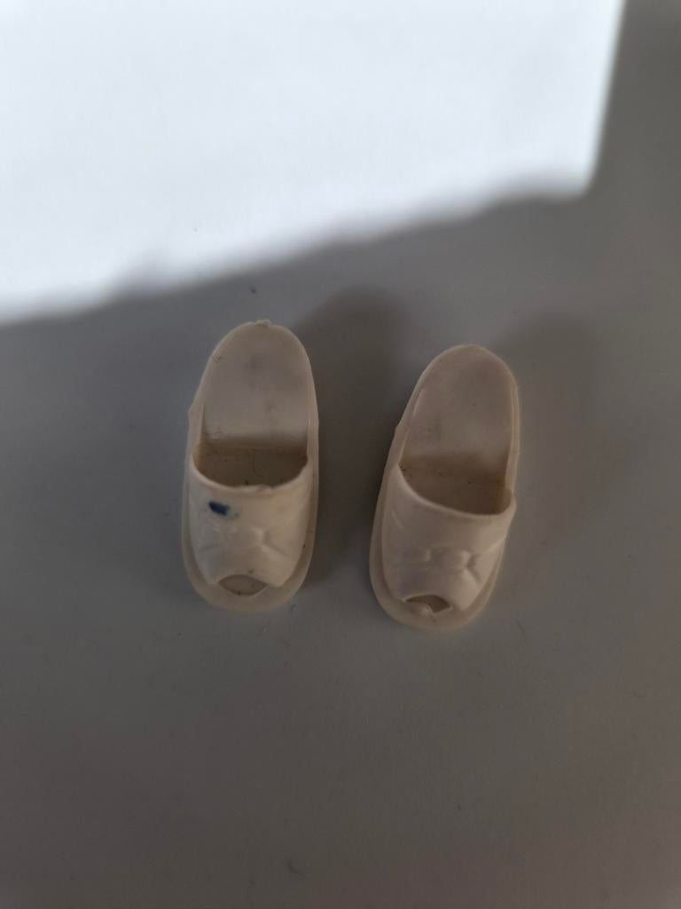 Nr 283 sindy Vintage Barbie sandalen slippers, Ophalen of Verzenden
