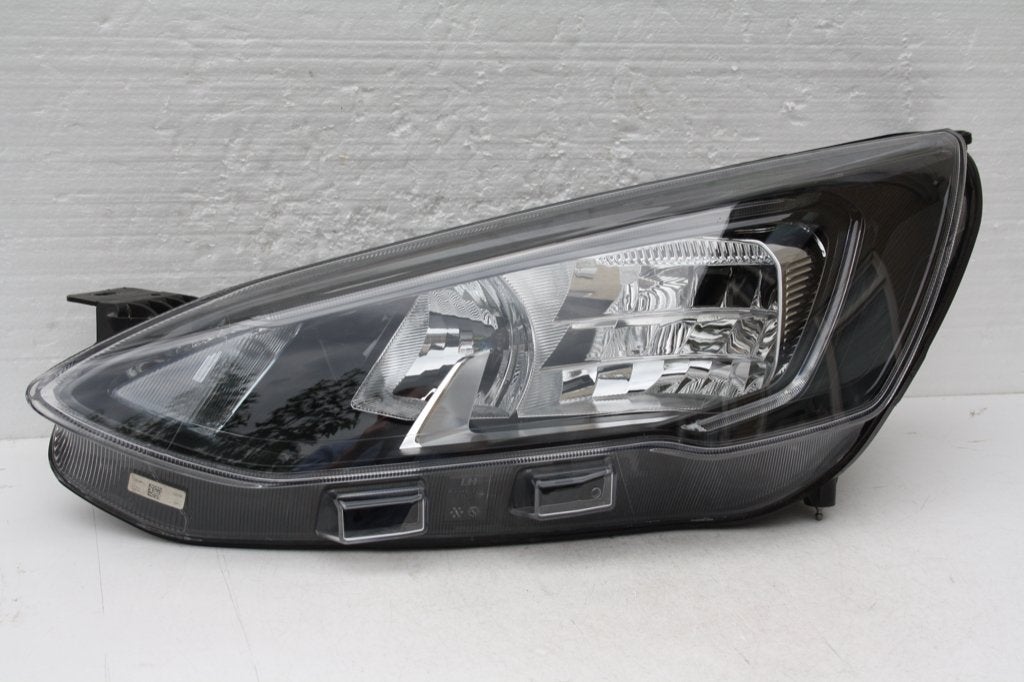 Koplamp Ford Focus Halogeen + LED MX7B-13E015-CD MOOI !, Ophalen of Verzenden