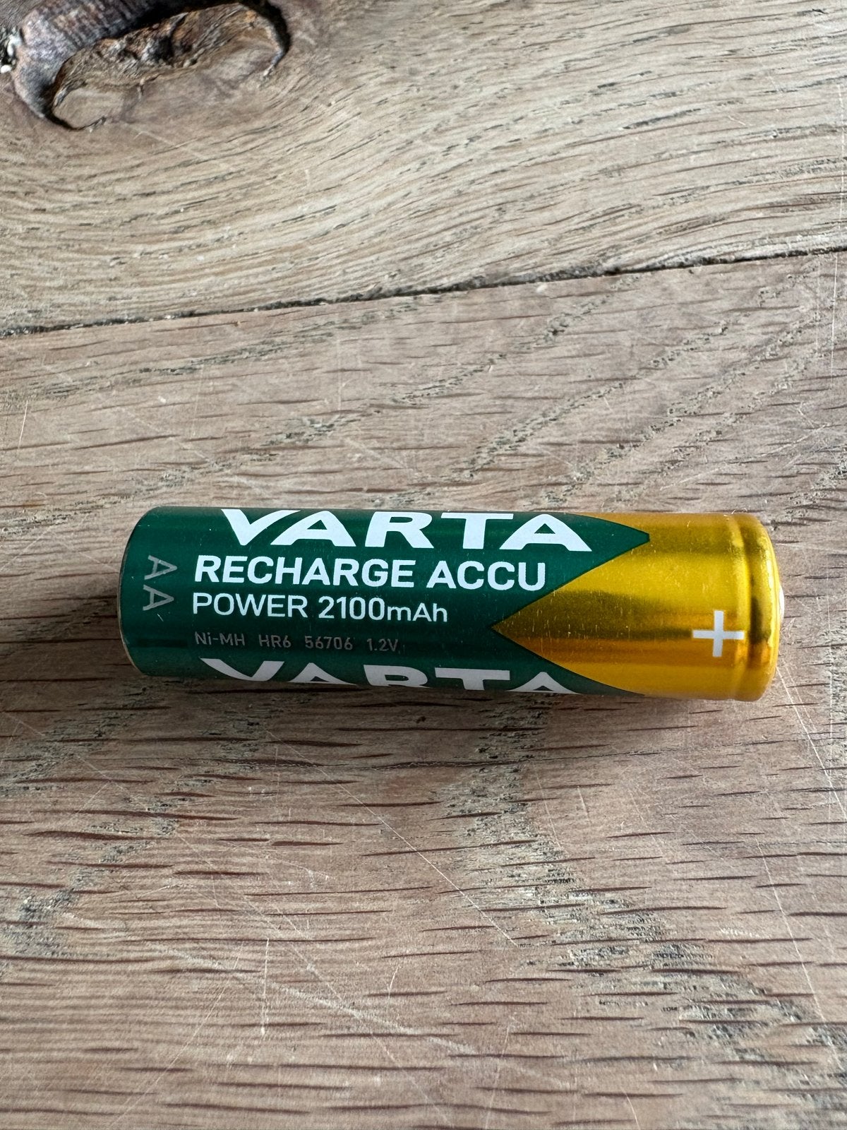 Varta Oplaadbare AA Batterijen 2100mAh (30 stuks), Ophalen of Verzenden, Zo goed als nieuw, Oplaadbaar