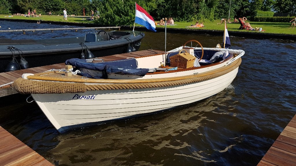 Een mooie en uitstekend onderhouden Piet Hein sloep, Binnenboordmotor, Diesel, 28 pk, Rondzit