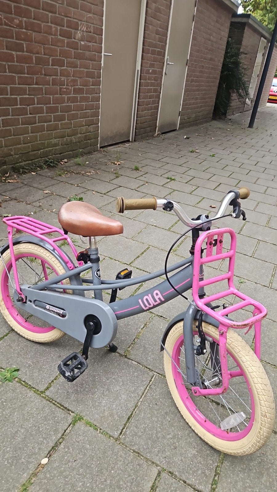Lola kinderfiets - Grijs/Roze met voordrager, Velgrem, Lola, Ophalen of Verzenden, 16 tot 20 inch