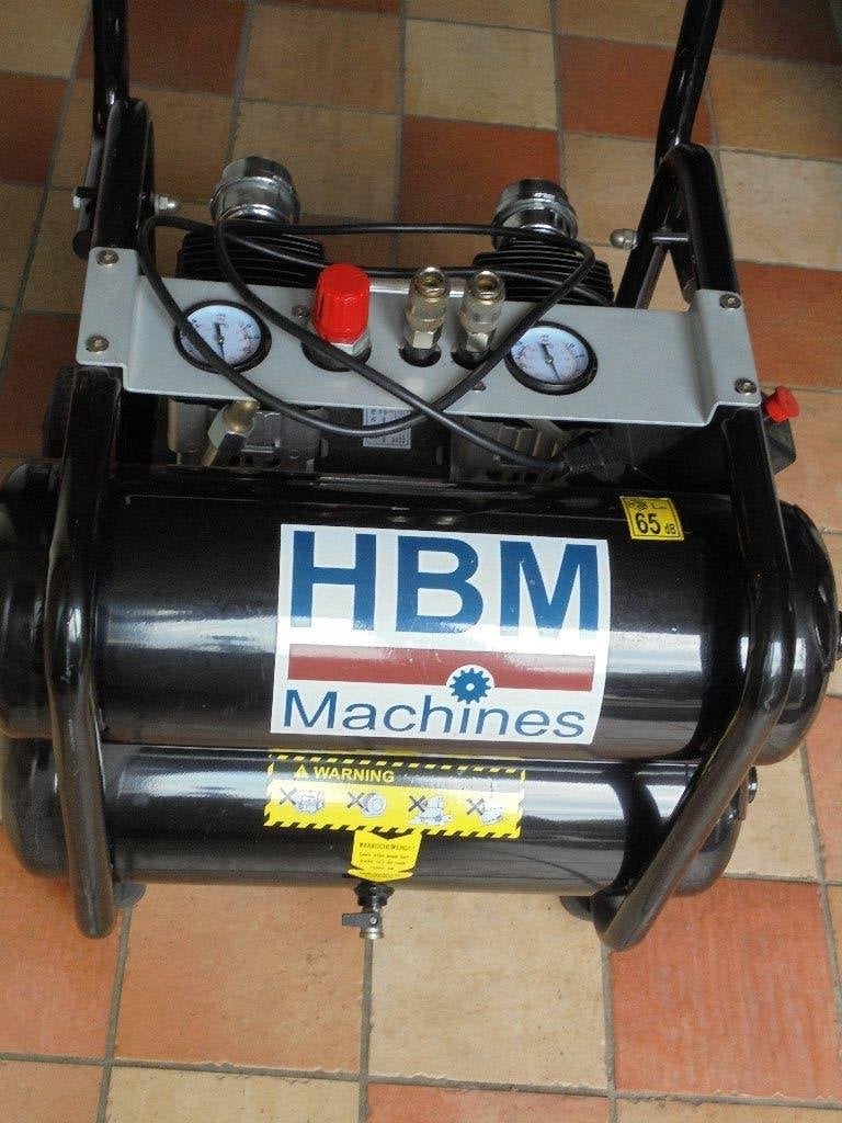 HBM mobiele compressor - gebruikt, Doe-het-zelf en Verbouw, Compressors, Ophalen, Gebruikt, 6 tot 10 bar, Olievrij