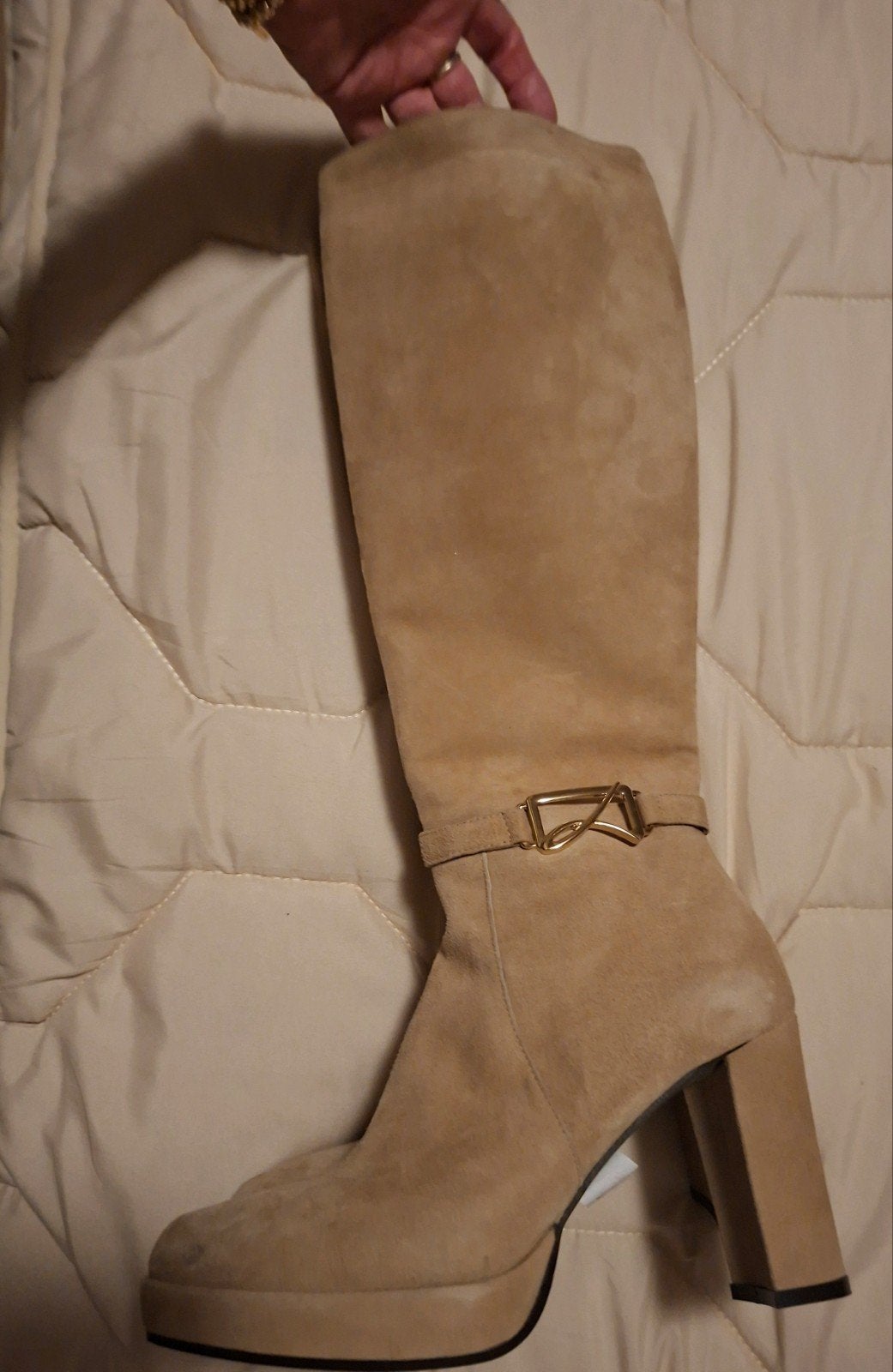 Lilian suède laarzen maat 37, Hoge laarzen, Lilian, Beige, Ophalen of Verzenden