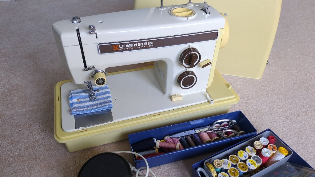 Lewenstein naaimachine, Hobby en Vrije tijd, Ophalen, Gebruikt, Naaimachine, Lewenstein