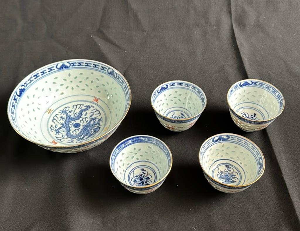 Set van 5 Chinese rijstkommetjes met blauwe patronen, Ophalen of Verzenden