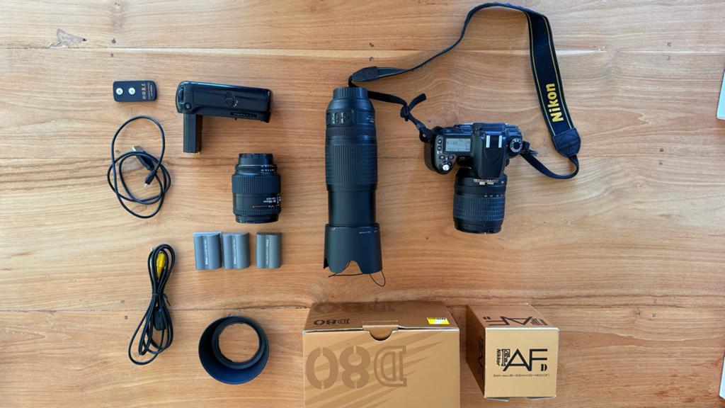 Nikon D80 DSLR Camera met 3 lenzen en accessoires, Ophalen, Gebruikt, Spiegelreflex, 4 t/m 7 keer