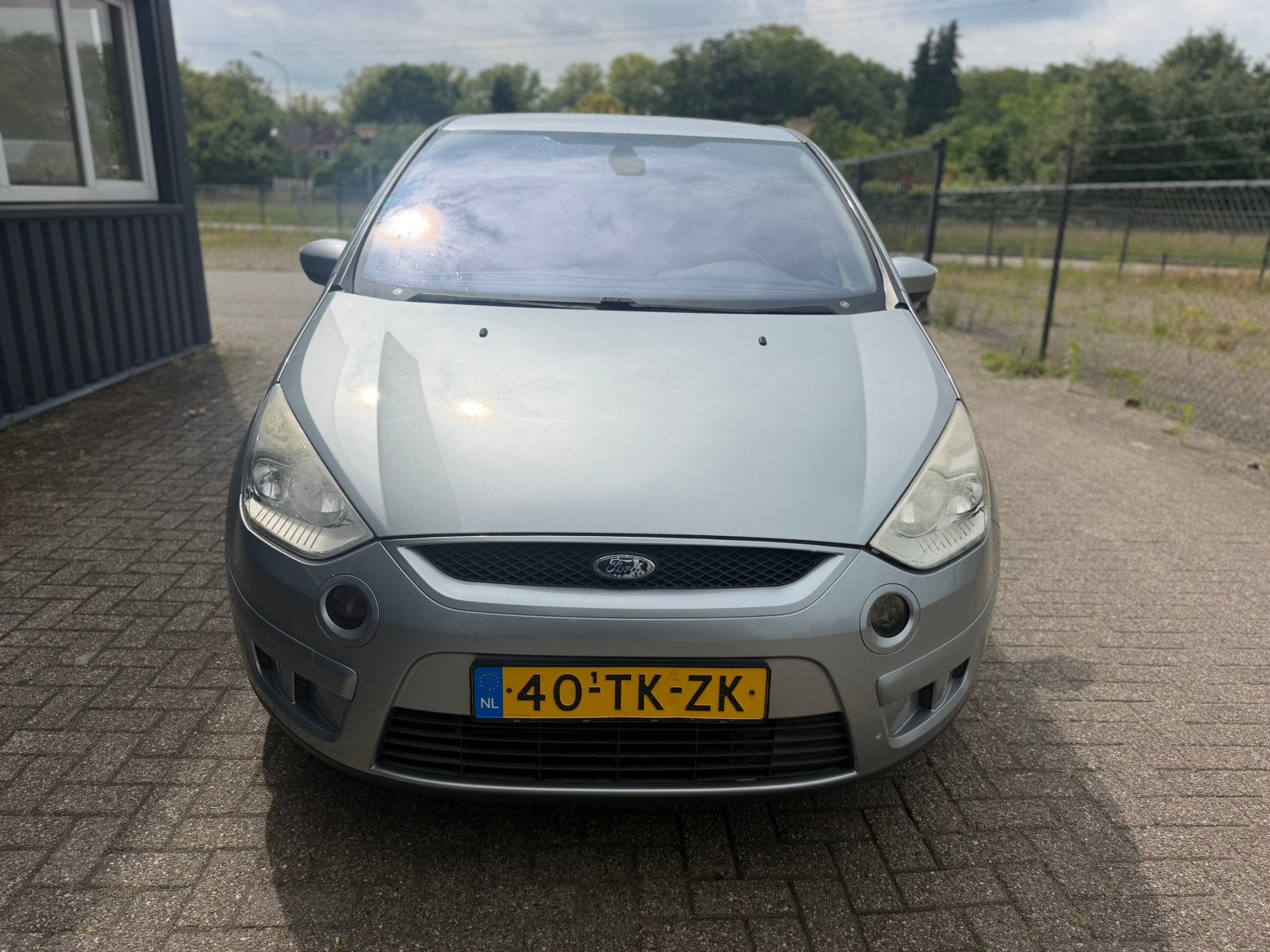 Ford S-Max 2.0 16V 107KW 2006 Grijs NIEUWE APK, Auto's, Ford, Bedrijf, S-Max, ABS, Airbags, Airconditioning, Bluetooth, Boordcomputer