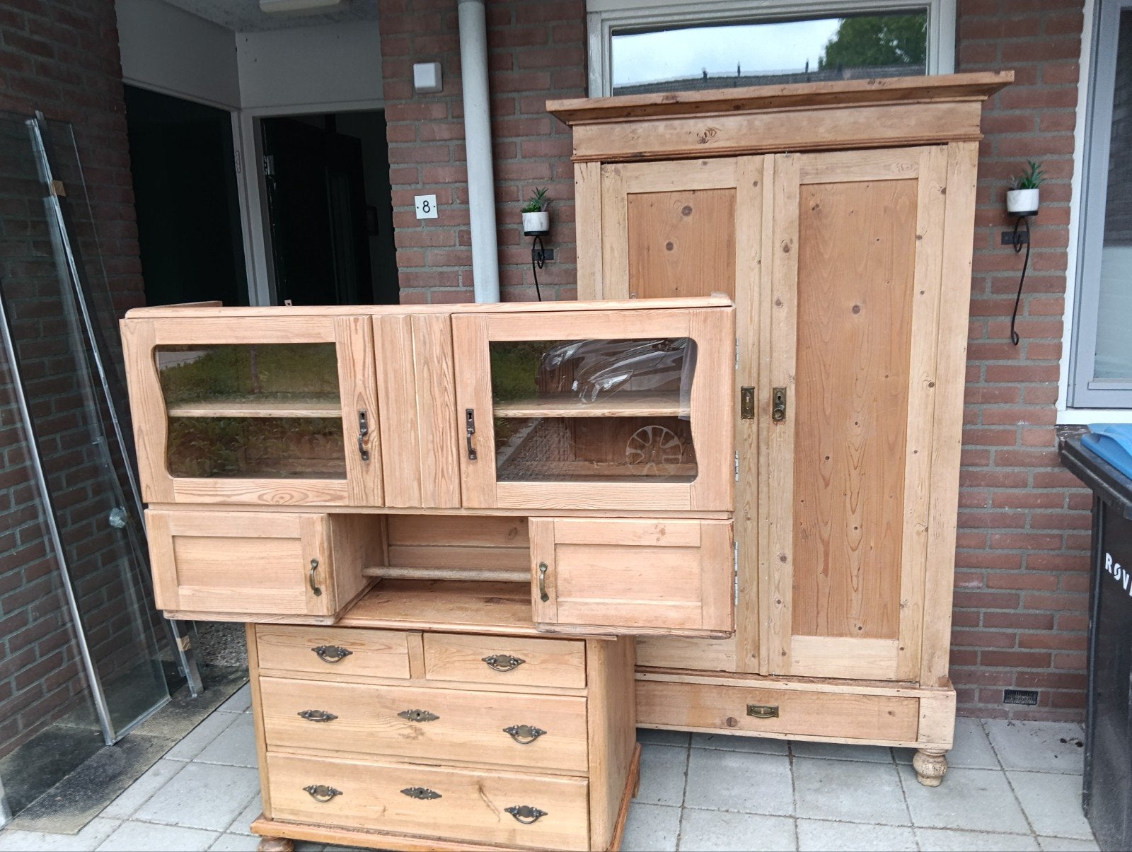 3 stuks antieke grenen kasten €25, Ophalen