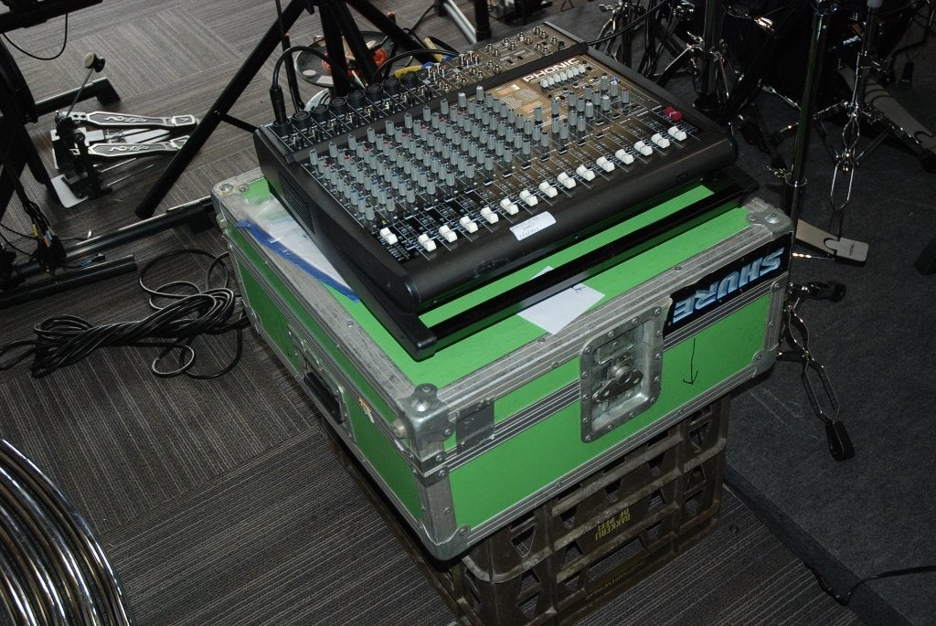 Phonic en HK  K-12 mengtafel met versterker en eff.Processor, Ophalen, Gebruikt, ., Overige instrumenten