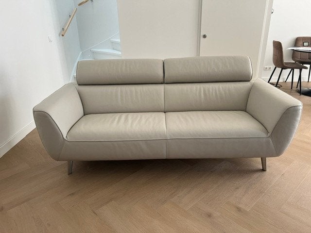 Leolux Evidence Viana bank (zo goed als NIEUW), Ophalen, Modern en luxe, Driepersoons, Zo goed als nieuw